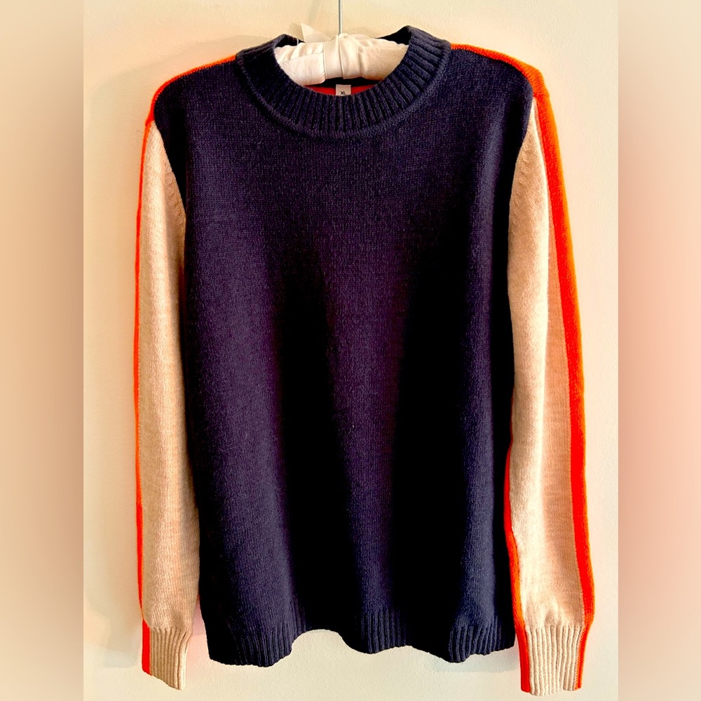 Beautiful color blocked wool sweater